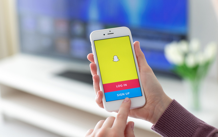تسجيل الدخول الى سناب شات من التطبيق